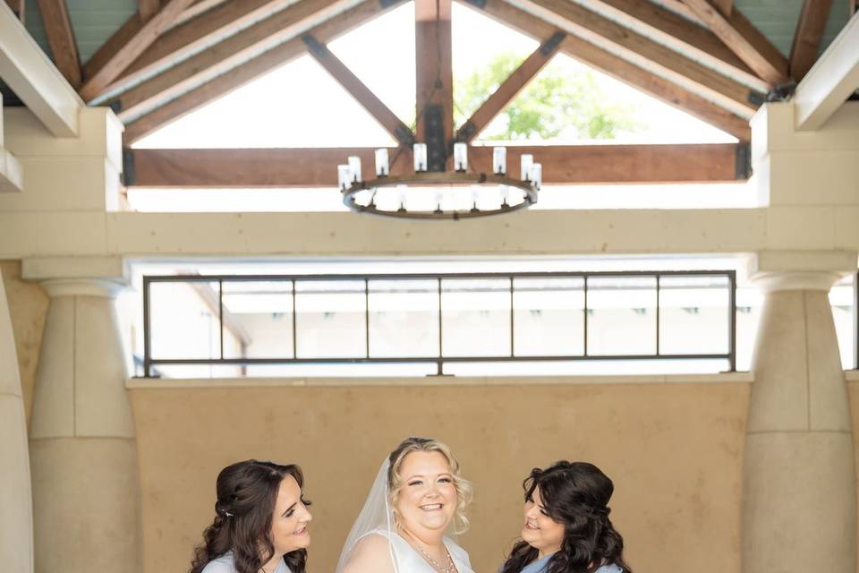 Holly Gritti Glam