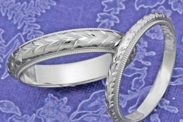 ART DECO HAND ENGRAVED WHEAT MILLGRAIN WEDDING BANDS https://www.antiquejewelrymall.com/products/r652