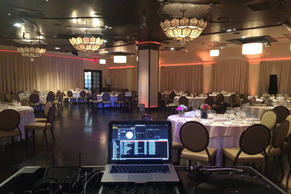 Noor - Pasadena, CA* Amber Uplighting* DJ Setup (Techincs Turntables, Mixing Board For Mic And Crisp Audio, Laptop With 40,000 Songs + In Our Library)* DJ & Lighting Services