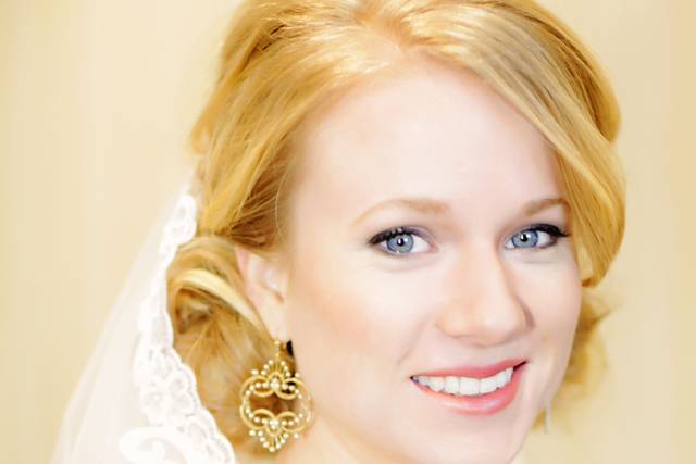 A simply stunning Bride