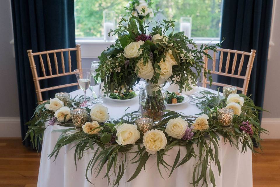 Sweetheart table