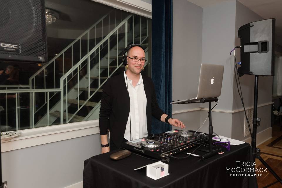 Wedding DJ