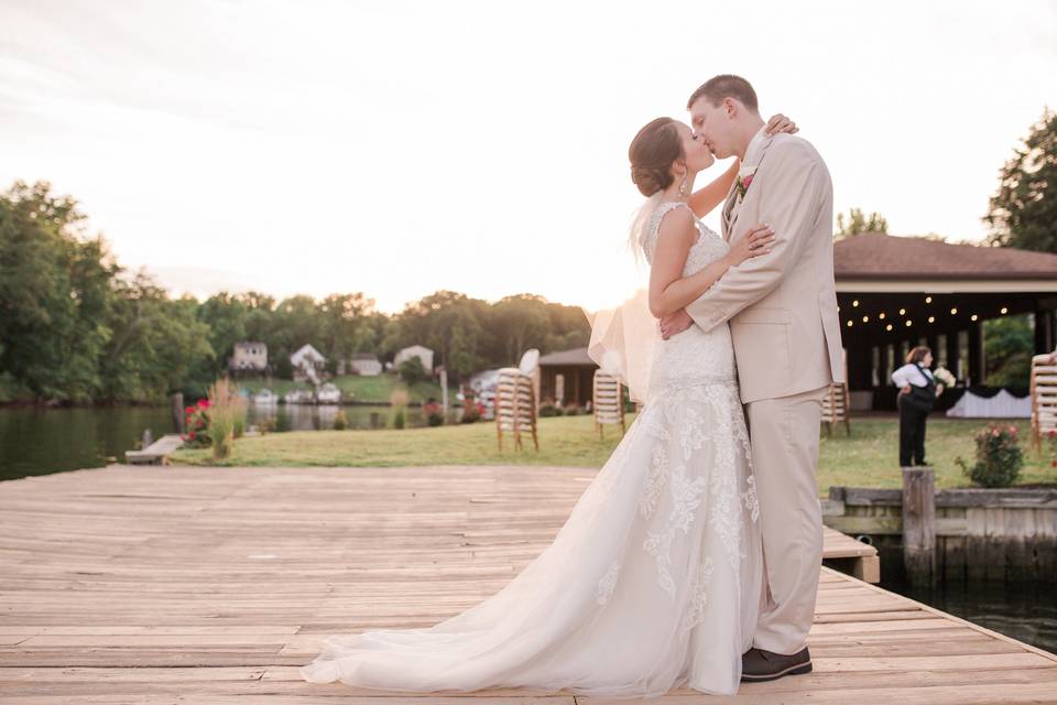 Couple's kiss