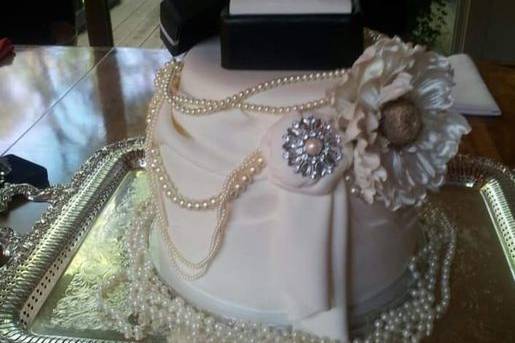 Engagement cake