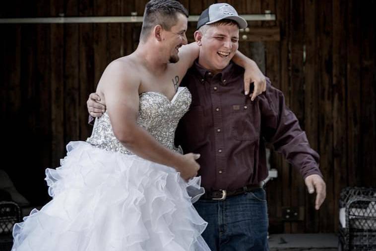 Best man as bride