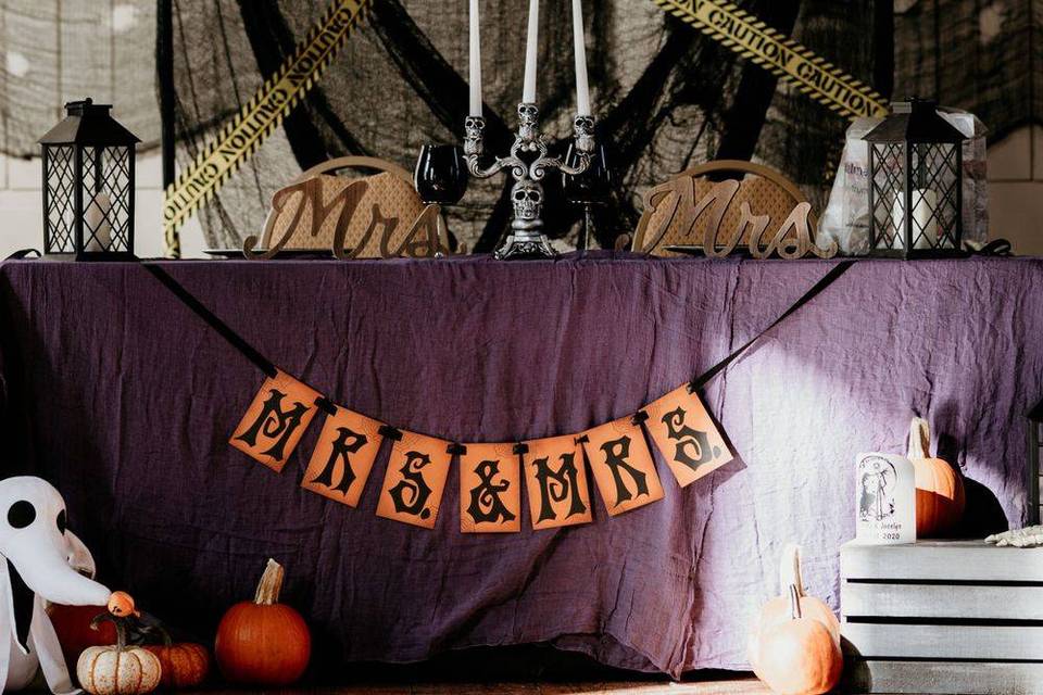 Halloween Head Table