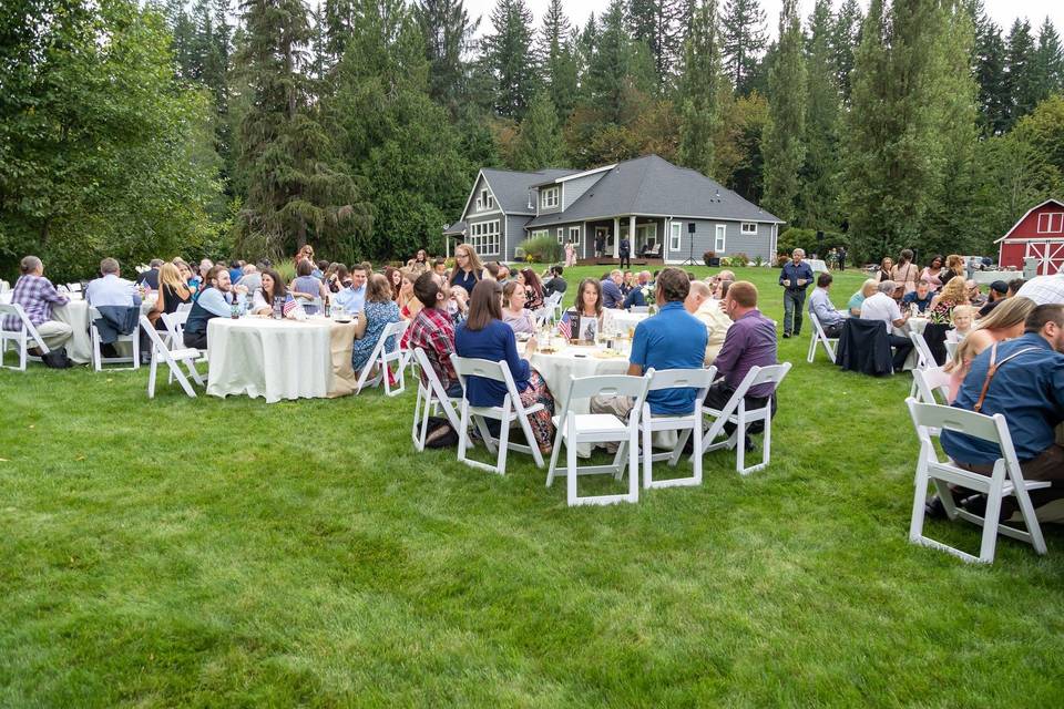 Outdoor dining