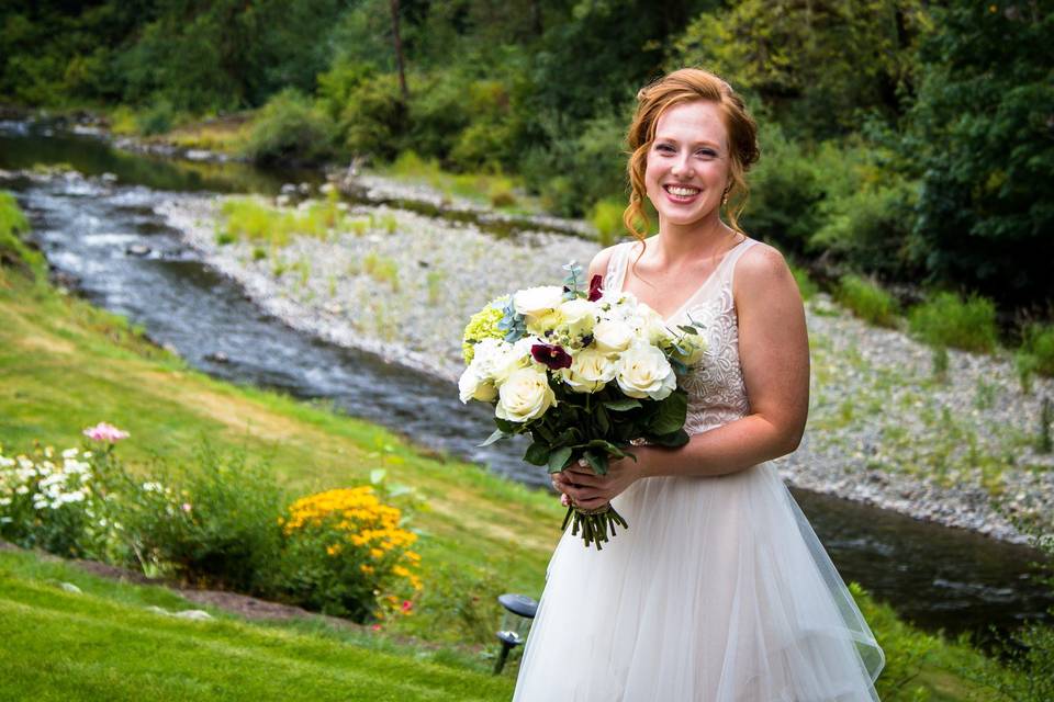 Rivers Edge B&B and Wedding Venue