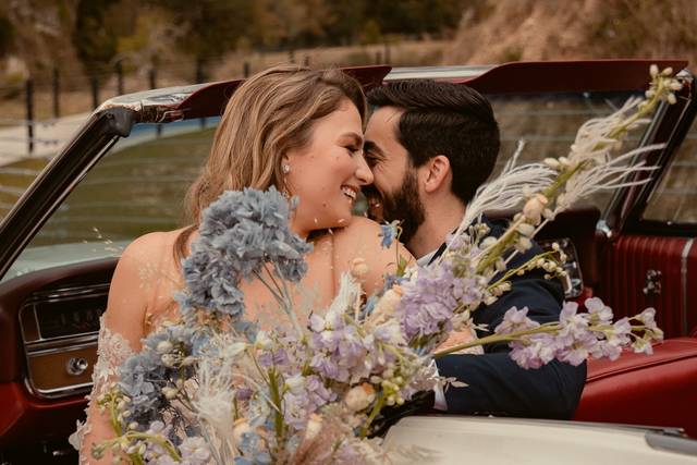 Vintage Car Florida Wedding