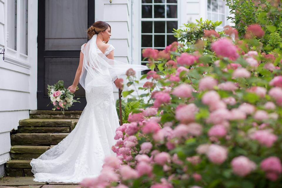 Bridal portraits at Knox Farm. by Lovely Day Photo