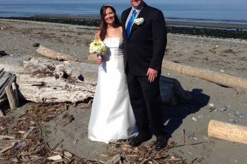 Lovely wedding on the beach