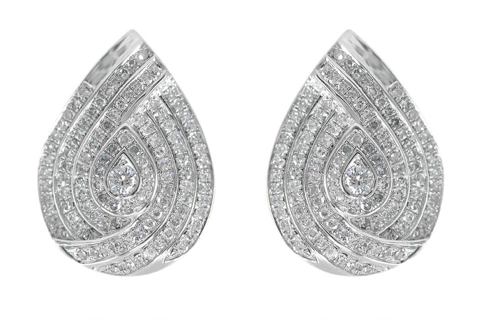 Sparkling RaindropsDazzling teardrop earrings covered in layers of curved rows of diamonds - all surrounding a round center diamond. Diamond : 0.43 Carats Approx.Cut : Round Singles & BrilliantsColor : E-FClarity : VSGold Karat : 14kt.Gold Color : White GoldGold Weight : 5.36g