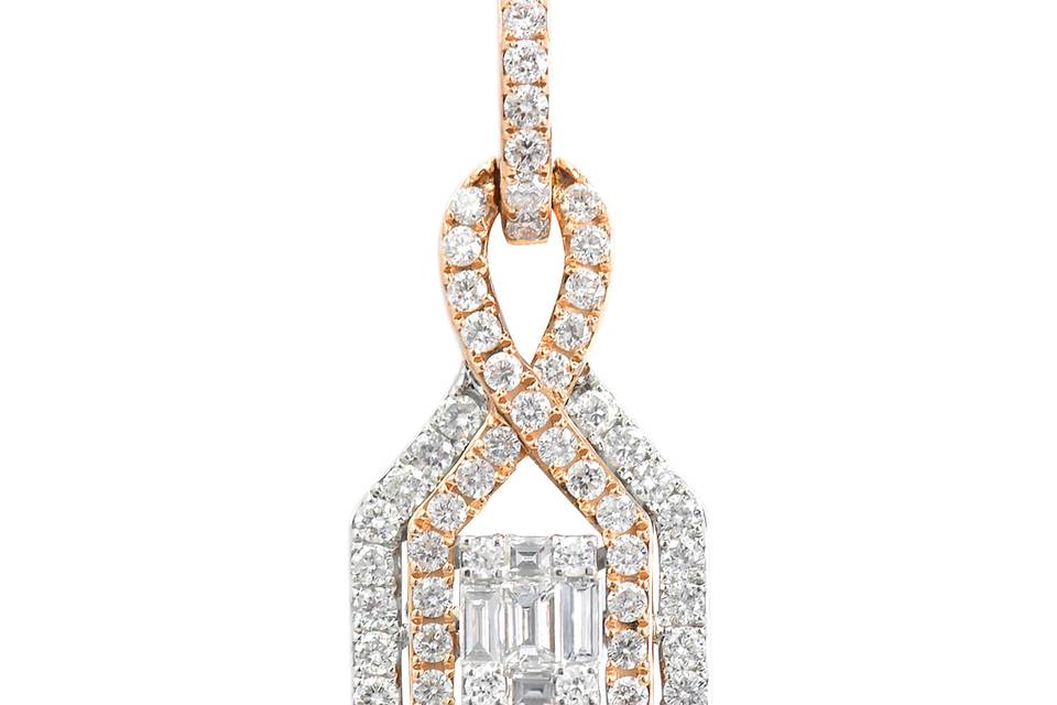 Stardust & RainMatching 14K Gold Chain FreeDazzling pave raindrop boasts of eight brilliant round-cut diamonds placed sporadically inside. Diamond : 0.45 Carats Approx.Cut: Round BrilliantsColor: E-FClarity: VS-SIGold Karat: 14kt.Gold Color: White GoldGold Weight : 1.2g