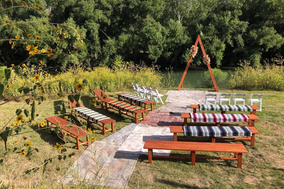 ELEADE, LLC dba Tres Brisas Events