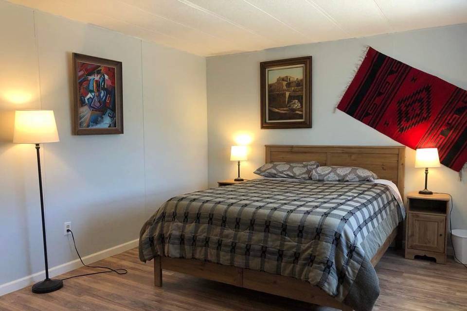 Queen bed in 3BR guest house