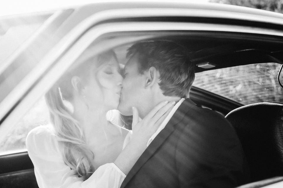 Romantic seaside elopement