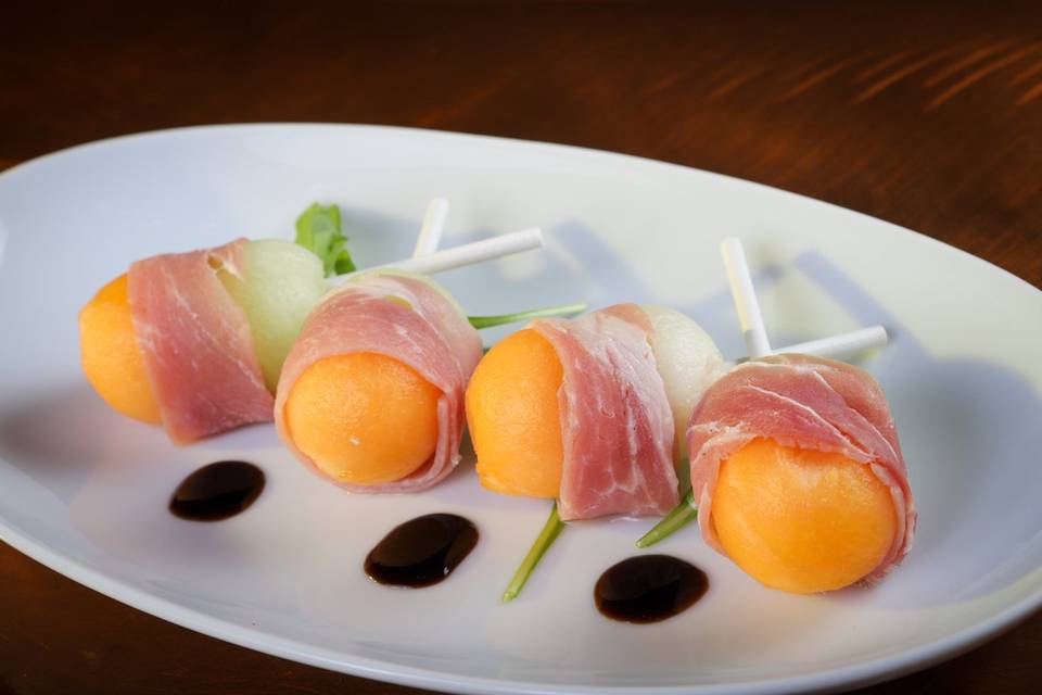 Prosciutto Melon Lollipop