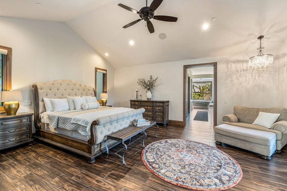 Master Bedroom in Casa de Lujo