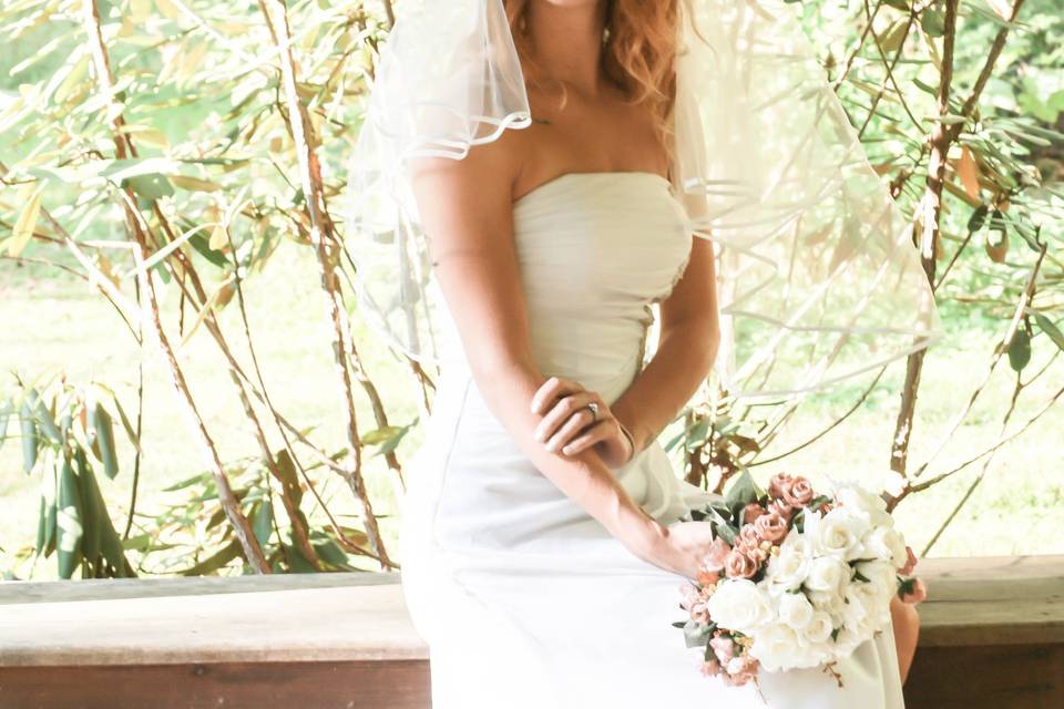 Outdoor wedding bride