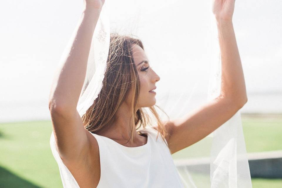 Lily Drop Veil