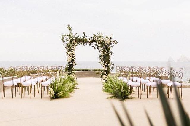 Ceremony Arch The Cape