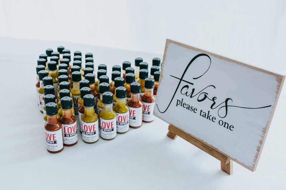 Salsa wedding Favor