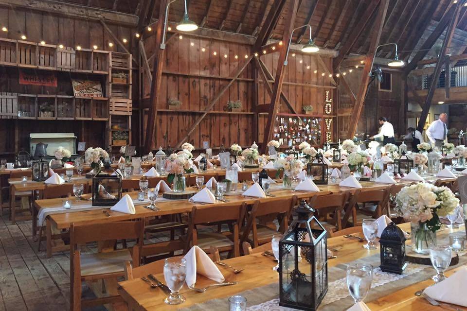 Dellwood Barn Weddings