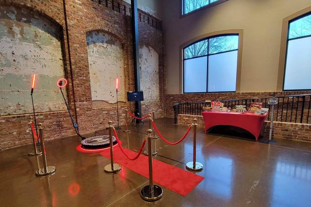 The 10 Best Photo Booths in South Carolina - WeddingWire