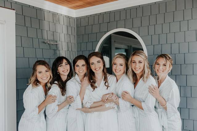 Wedding party makeup