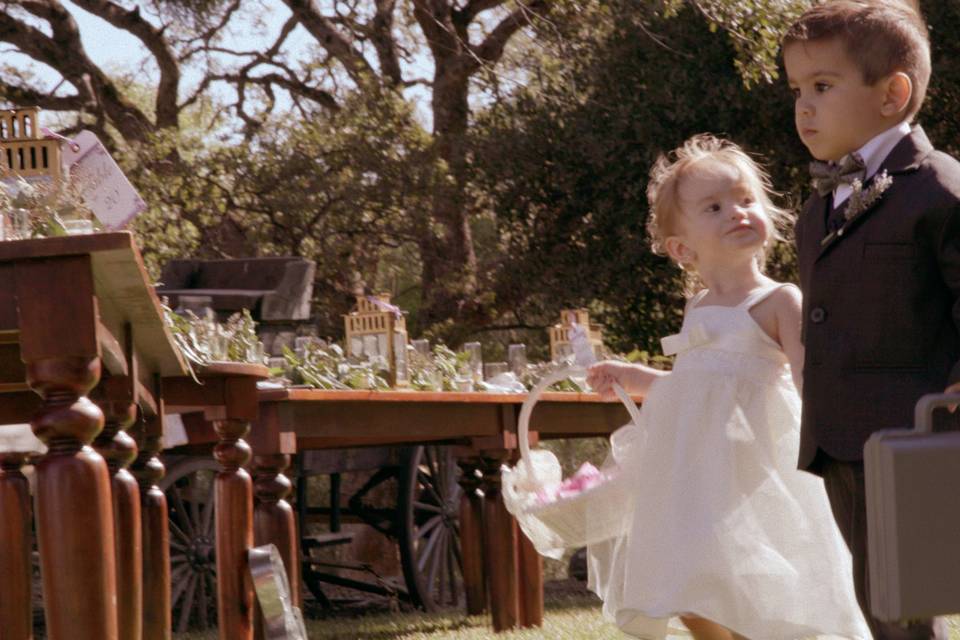 Flower girl and ring barer