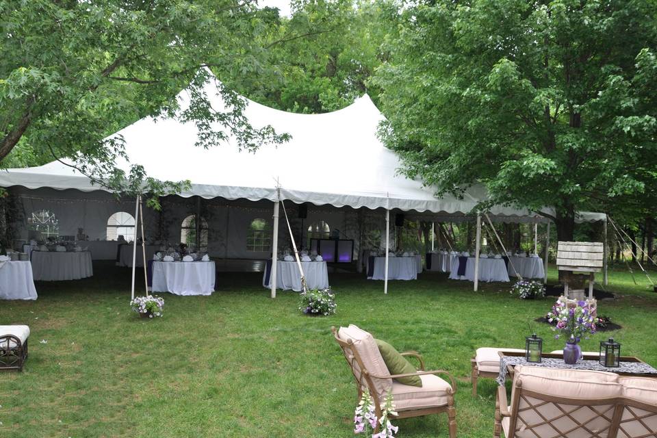 WEDDING: Outdoor tent