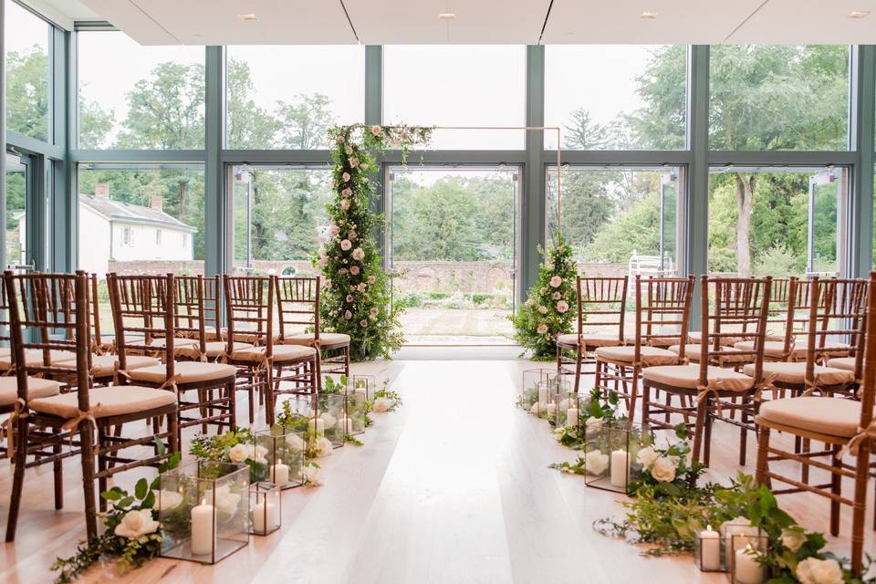 CEREMONY: Chiavari chair