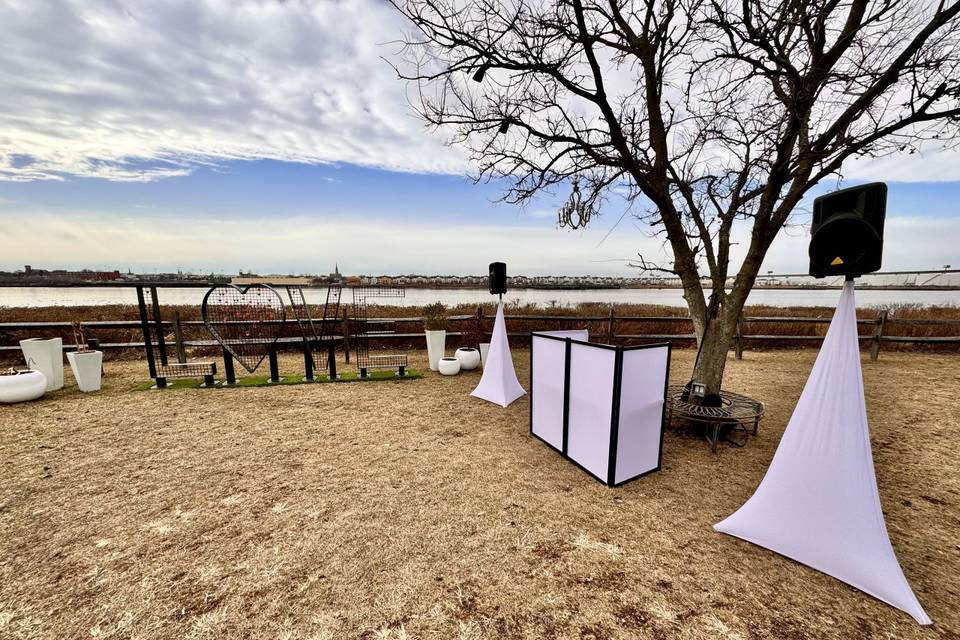 Ceremony Setup
