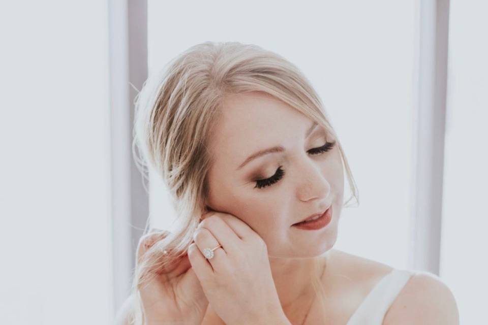 Bride Classic Makeup Look