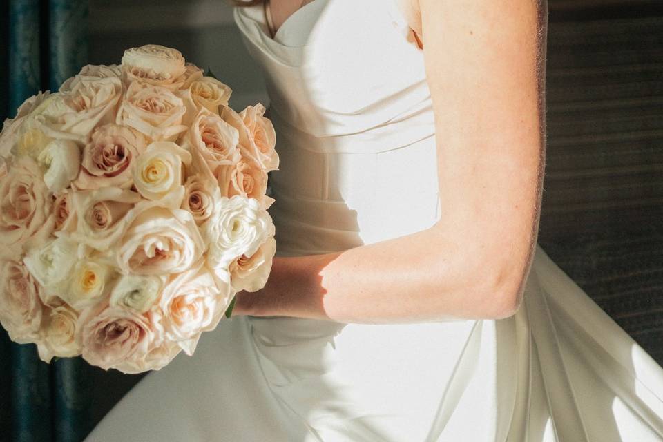 Bride with Soft waves and Make