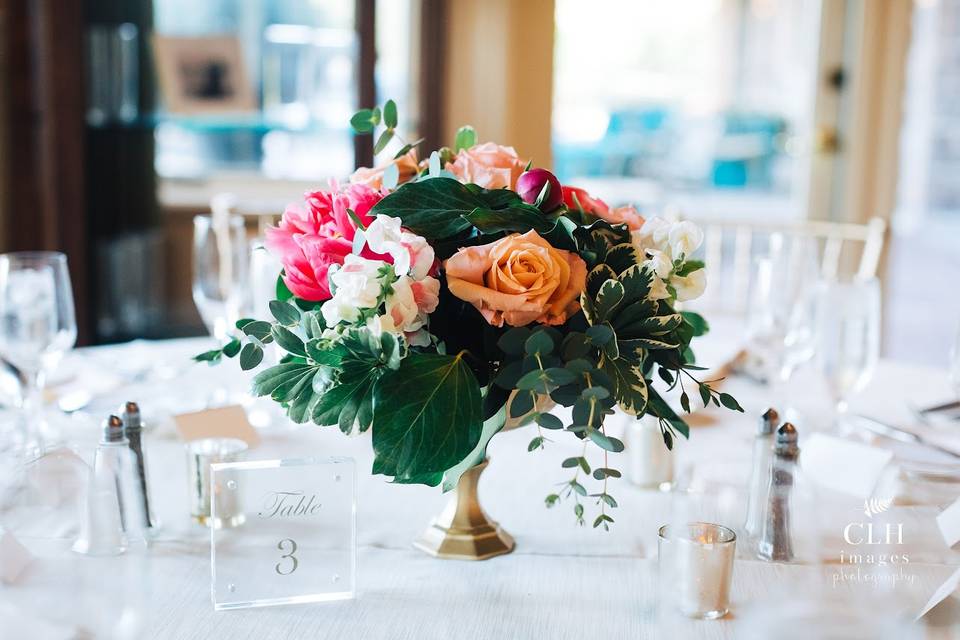 Compote centerpiece