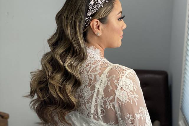 Hollywood glam waves