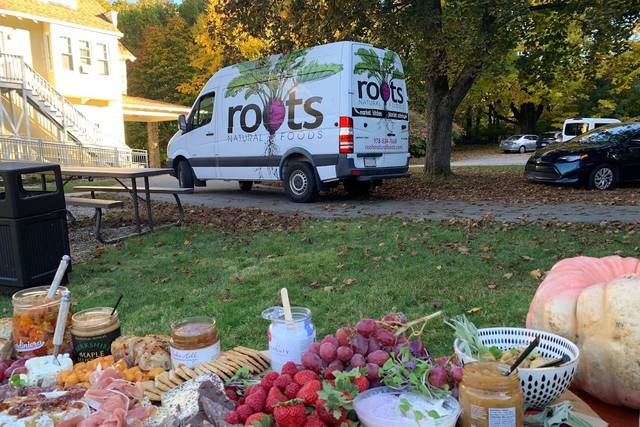 Roots Catering