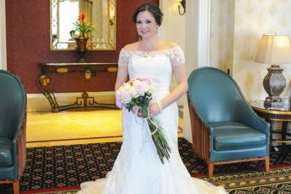 Bride in an off shoulder dress