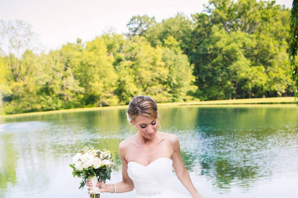 Elegant Touch Bridal & Tuxedo