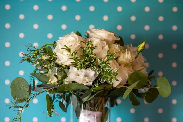 Bridal bouquet on polka dots