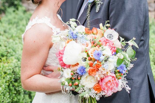 Sweet newlyweds