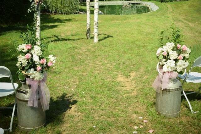 Outdoor wedding venue