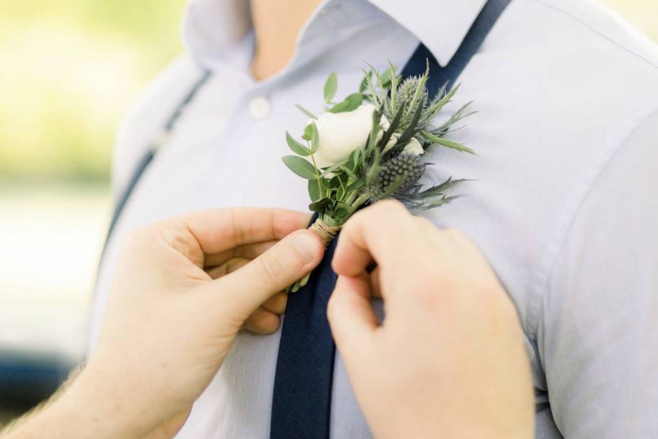 Groom's boutonniere