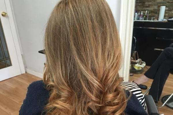 The Color and Blowout Bar Salon