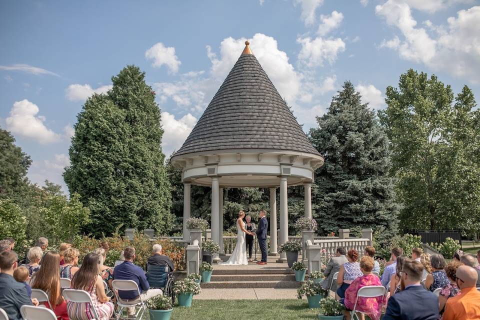 First dance on the Courtyard