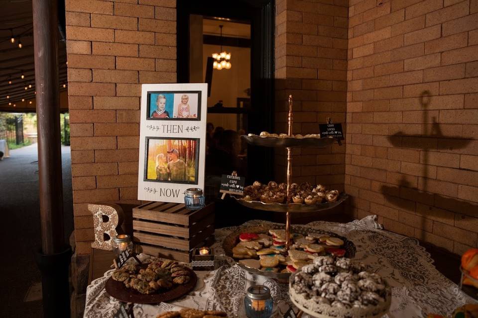 Cookie table