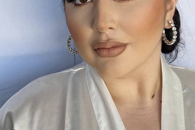 Signature bridal soft glam