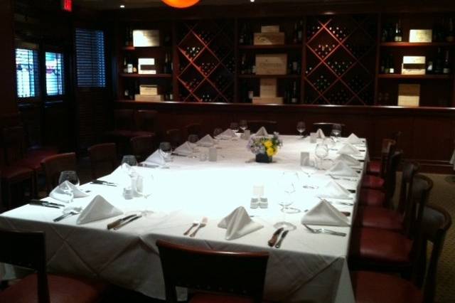 Fleming's Prime Steakhouse & Wine Bar