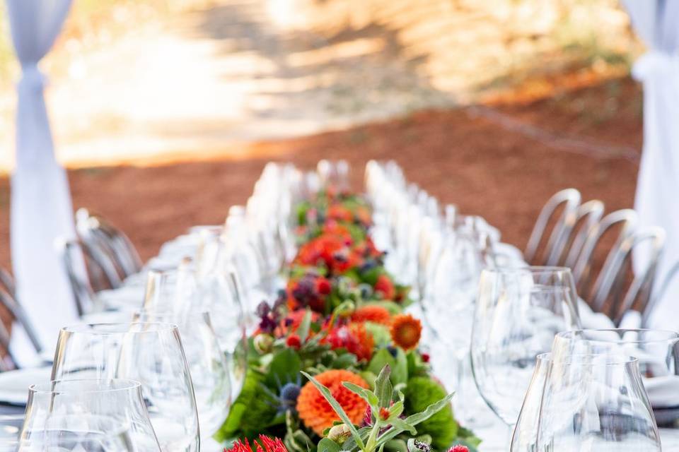 Summer vibes table setting